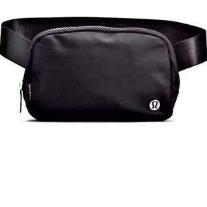 Lululemon 1L Belt Bag Black Excellent Condition